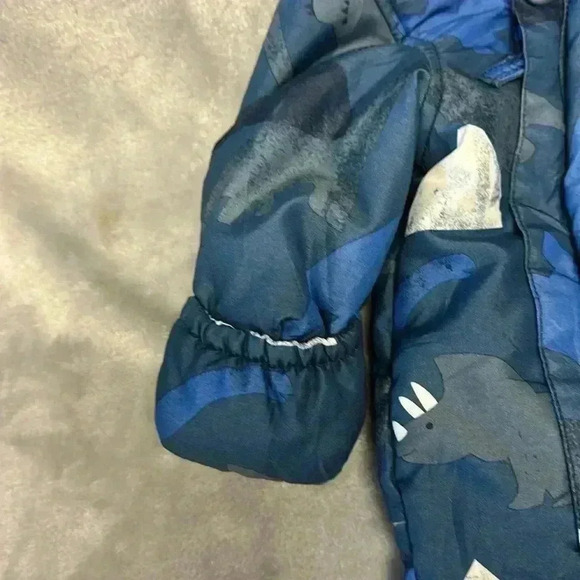 M&S - Footed convertible bunting  bag/snow suit. Size 9 months - Picture 2 of 6